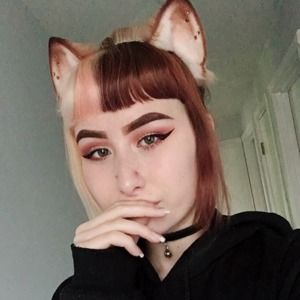 Meet your Posher, Lexie